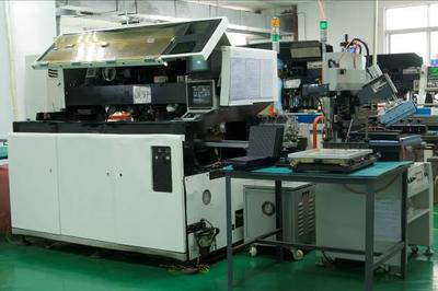 P10戶外電子廣告大屏幕 廠家價格、設備租售與演藝應用全解析